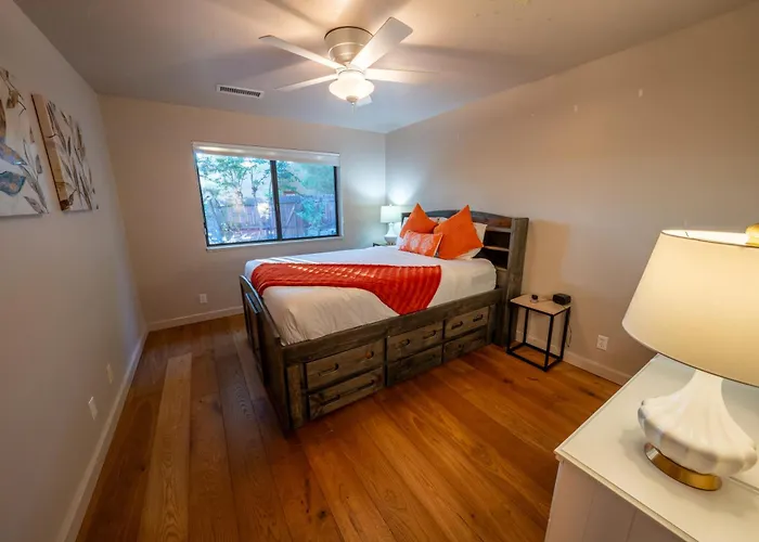 Chimney Rock Escape Vakantiehuis *